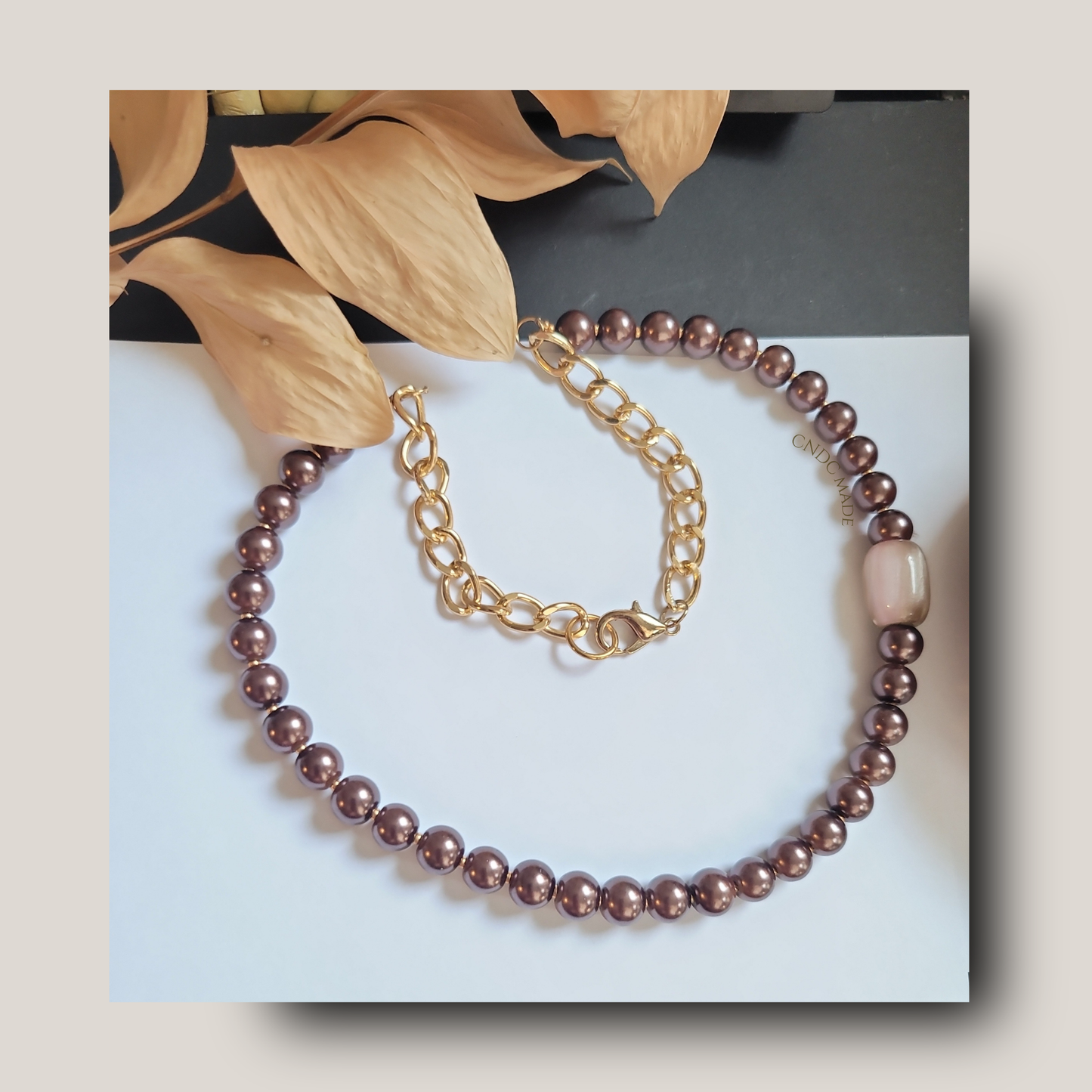 Mocha & Gold Harmony