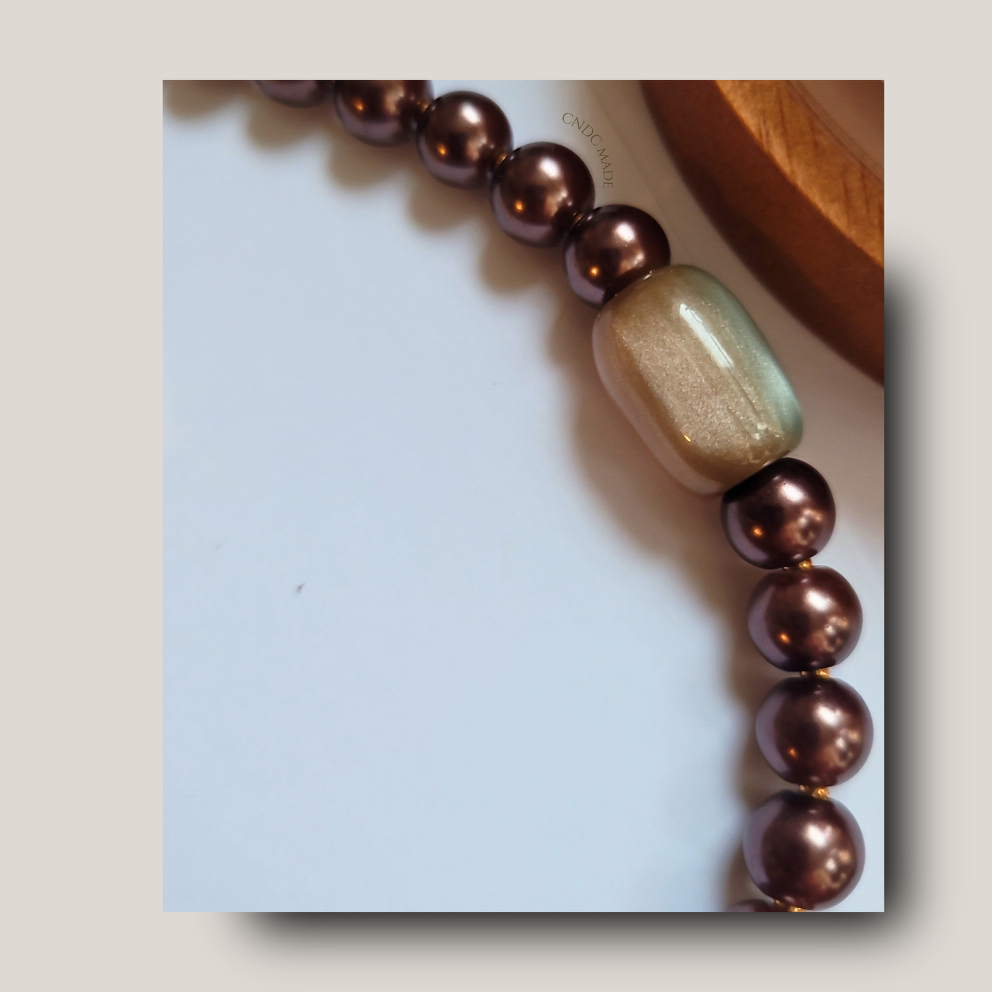 Mocha & Gold Harmony