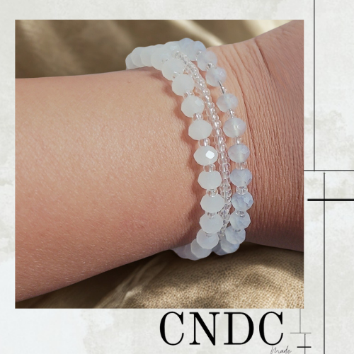 ✨ “Grace in Motion” Memory Wire Glass Bead Bracelet ✨